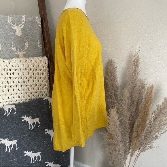 VINCE | long sleeve, V neck top, size medium 100% cotton - Picture 3 of 12